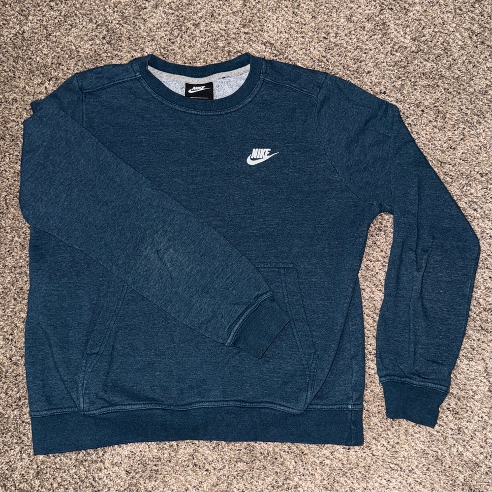 Women’s Nike Crewneck